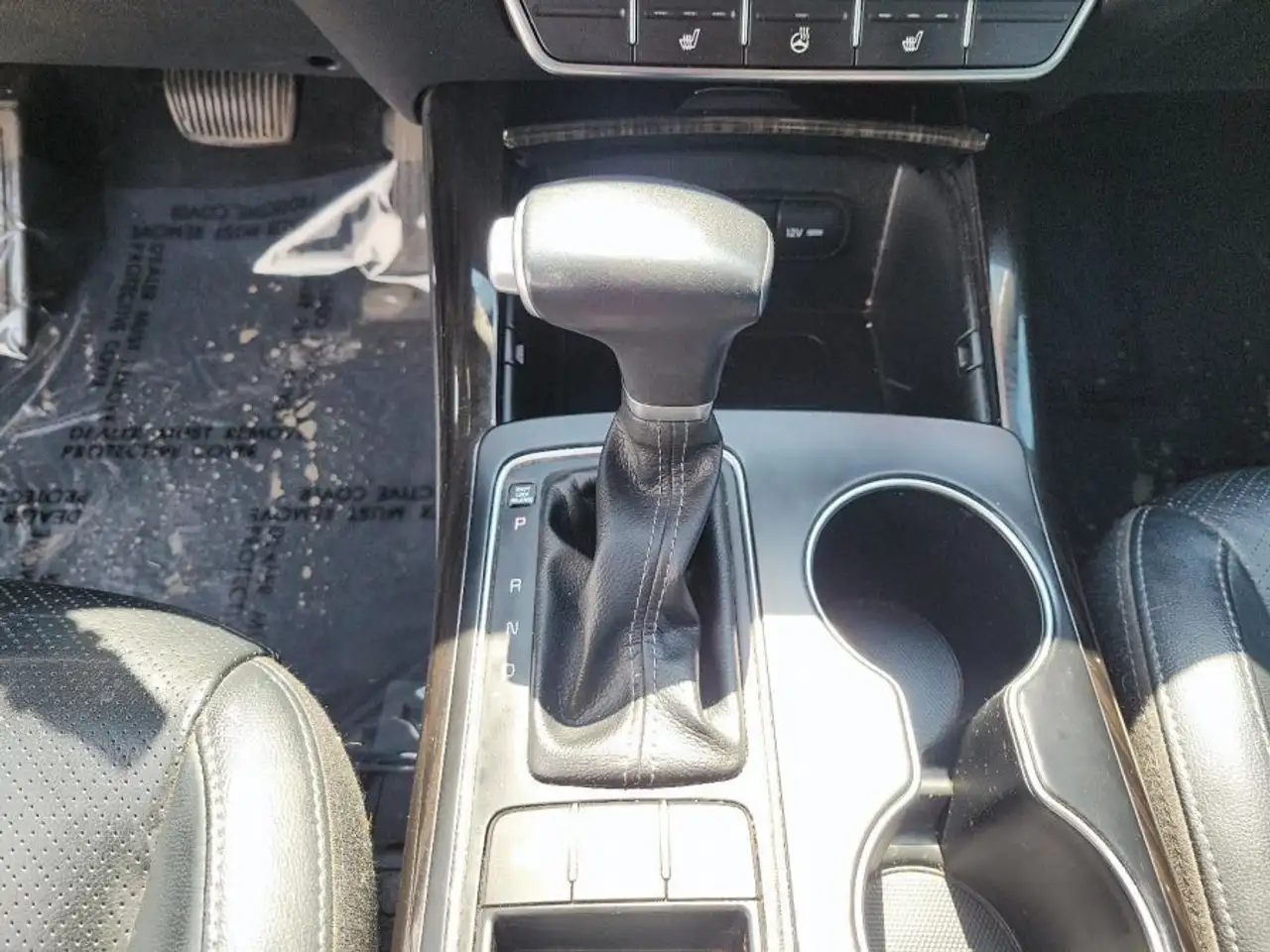 Kia Sorento photo Kia Sorento