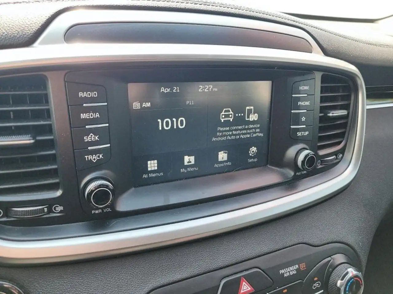 Kia Sorento photo Kia Sorento