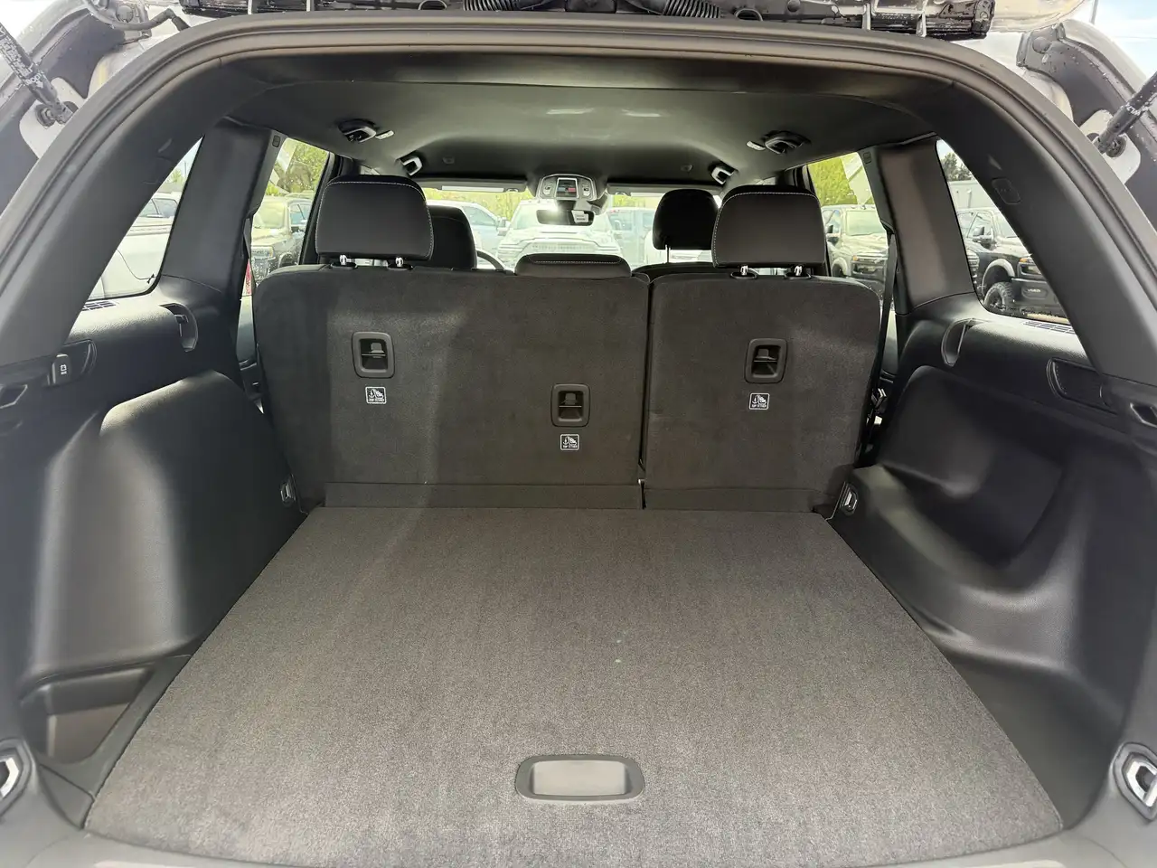 Jeep Grand Cherokee photo Jeep Grand Cherokee