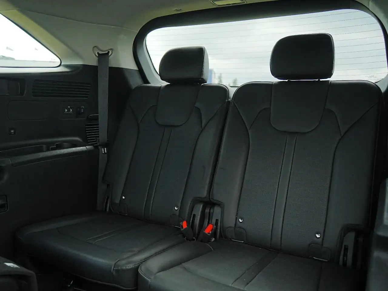 Kia Sorento photo Kia Sorento
