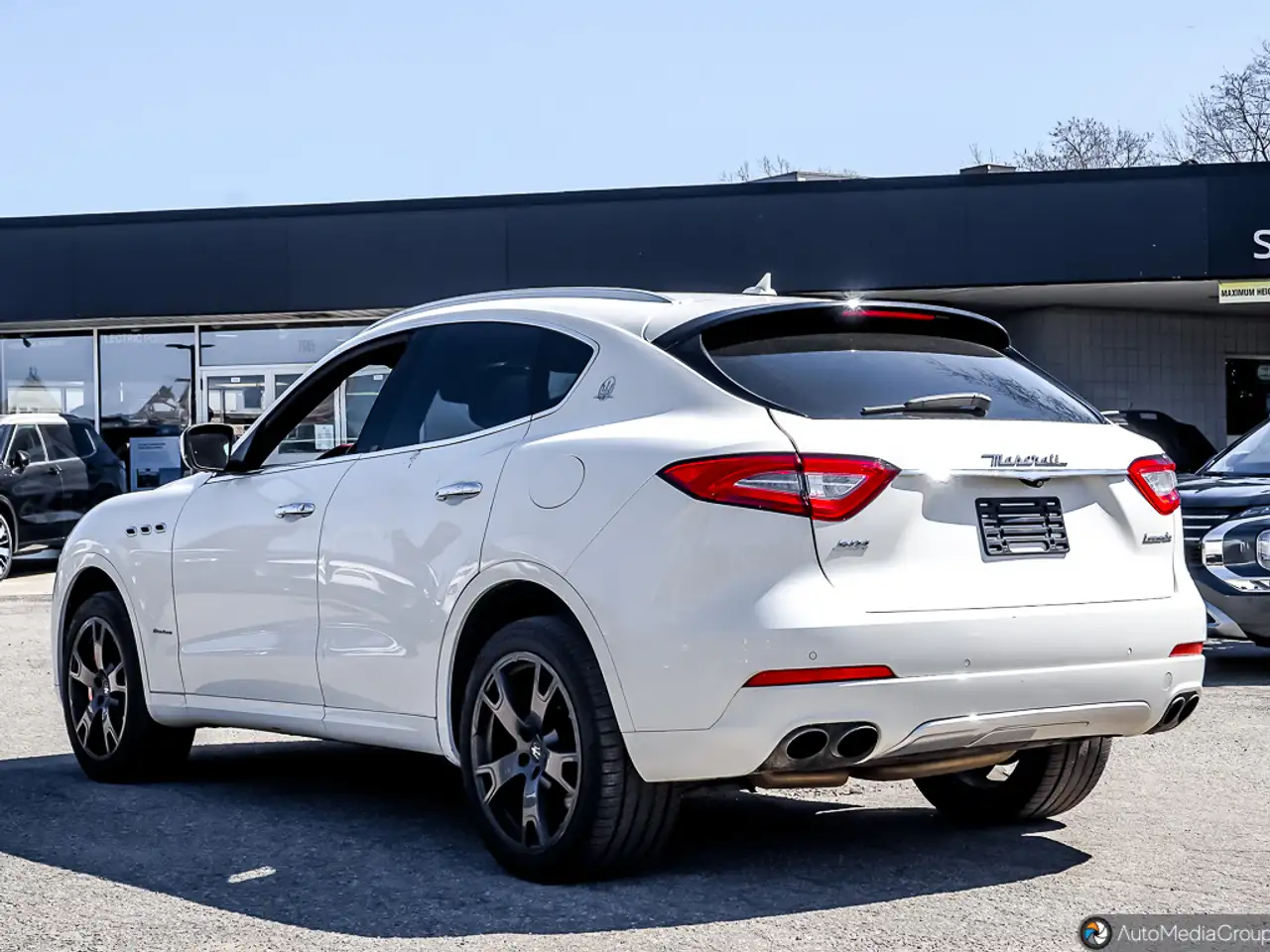 Maserati Levante снимка Maserati Levante