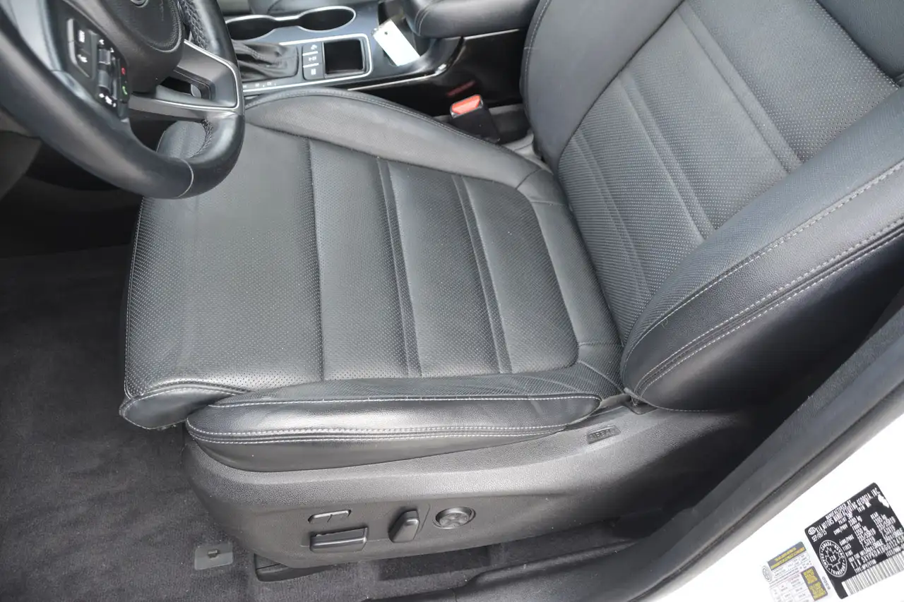 Kia Sorento photo Kia Sorento