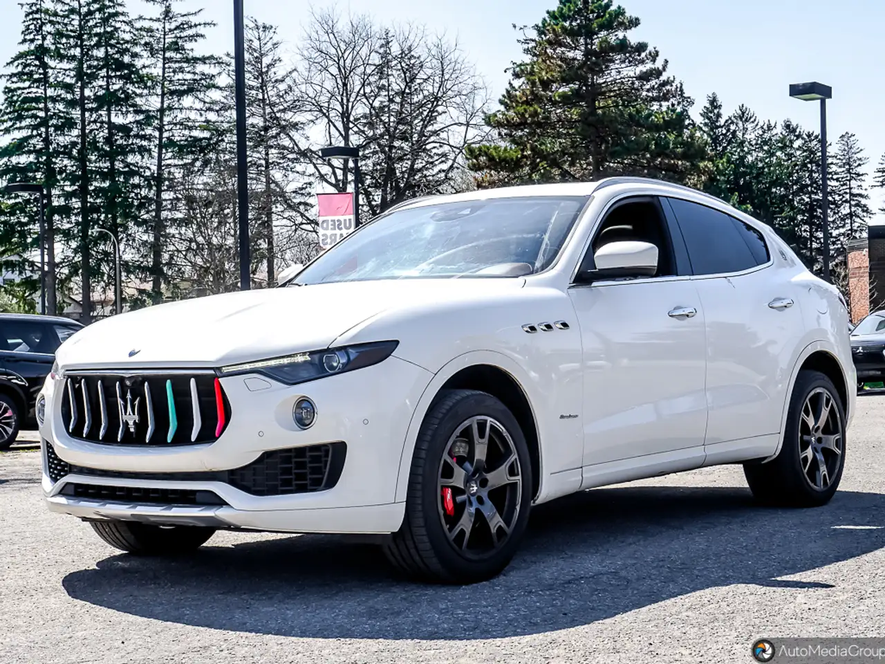 Maserati Levante снимка Maserati Levante