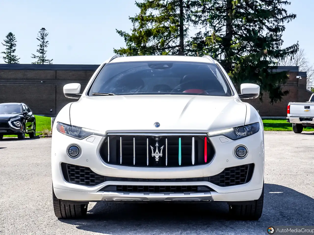 Maserati Levante снимка Maserati Levante