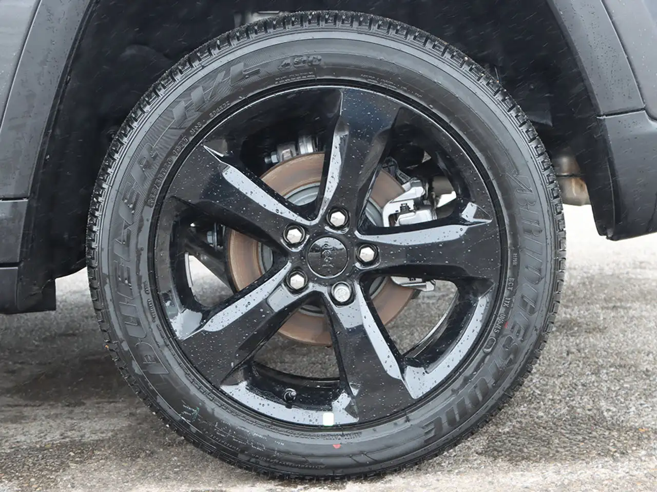 Jeep Grand Cherokee снимка Jeep Grand Cherokee