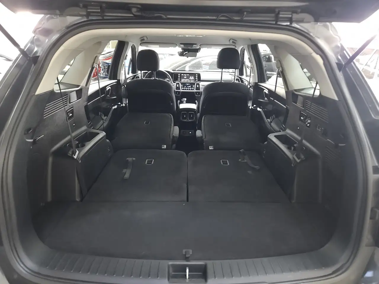 Kia Sorento снимка Kia Sorento