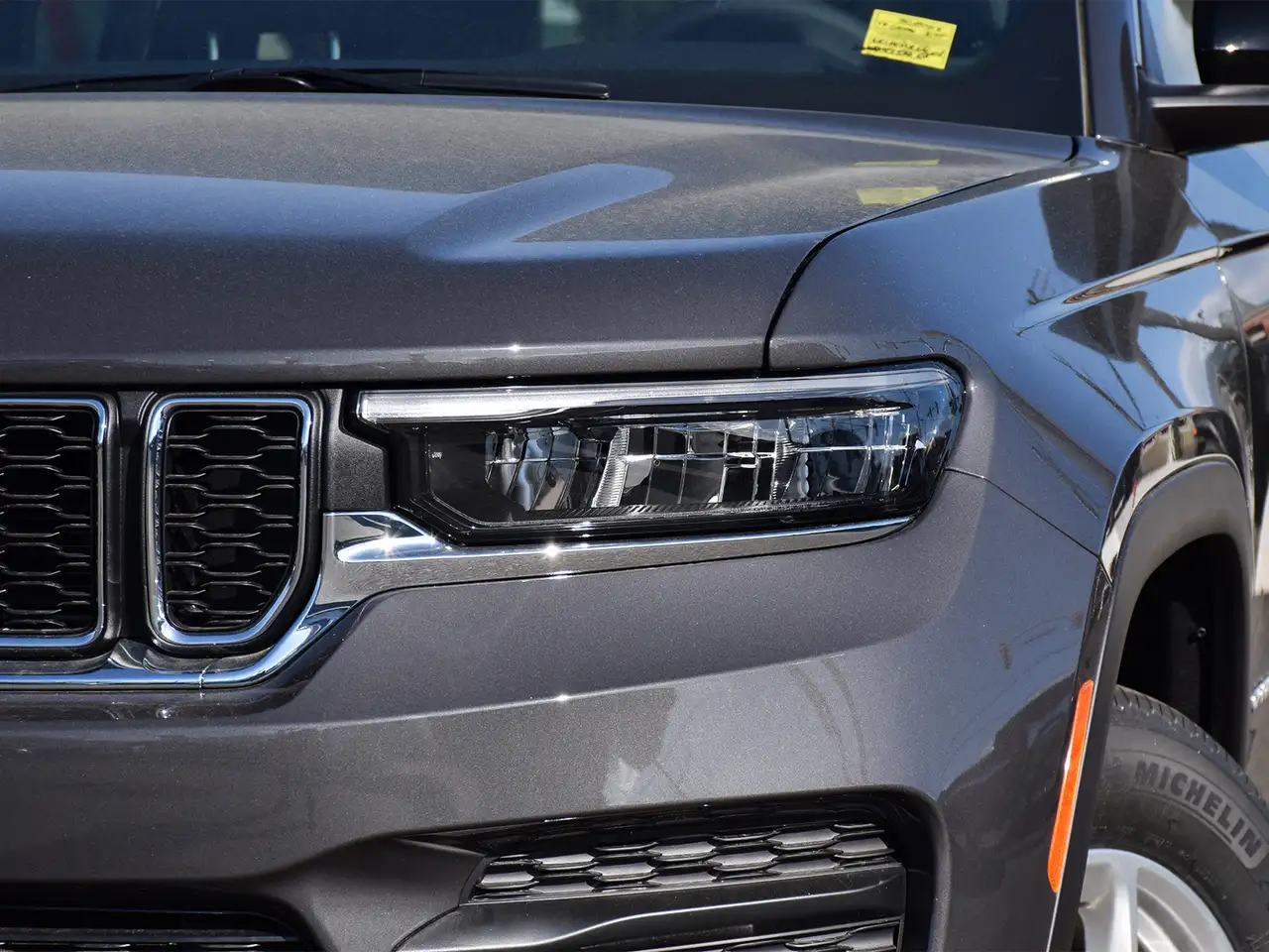 Jeep Grand Cherokee снимка Jeep Grand Cherokee