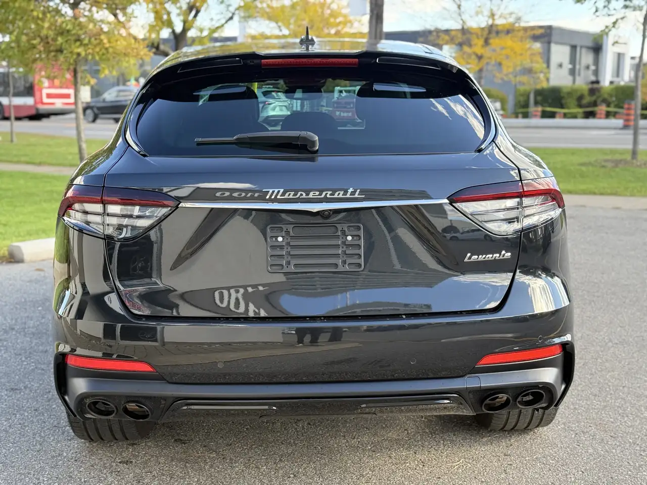 Maserati Levante photo Maserati Levante
