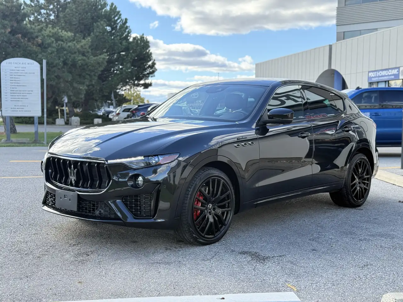 Maserati Levante photo Maserati Levante