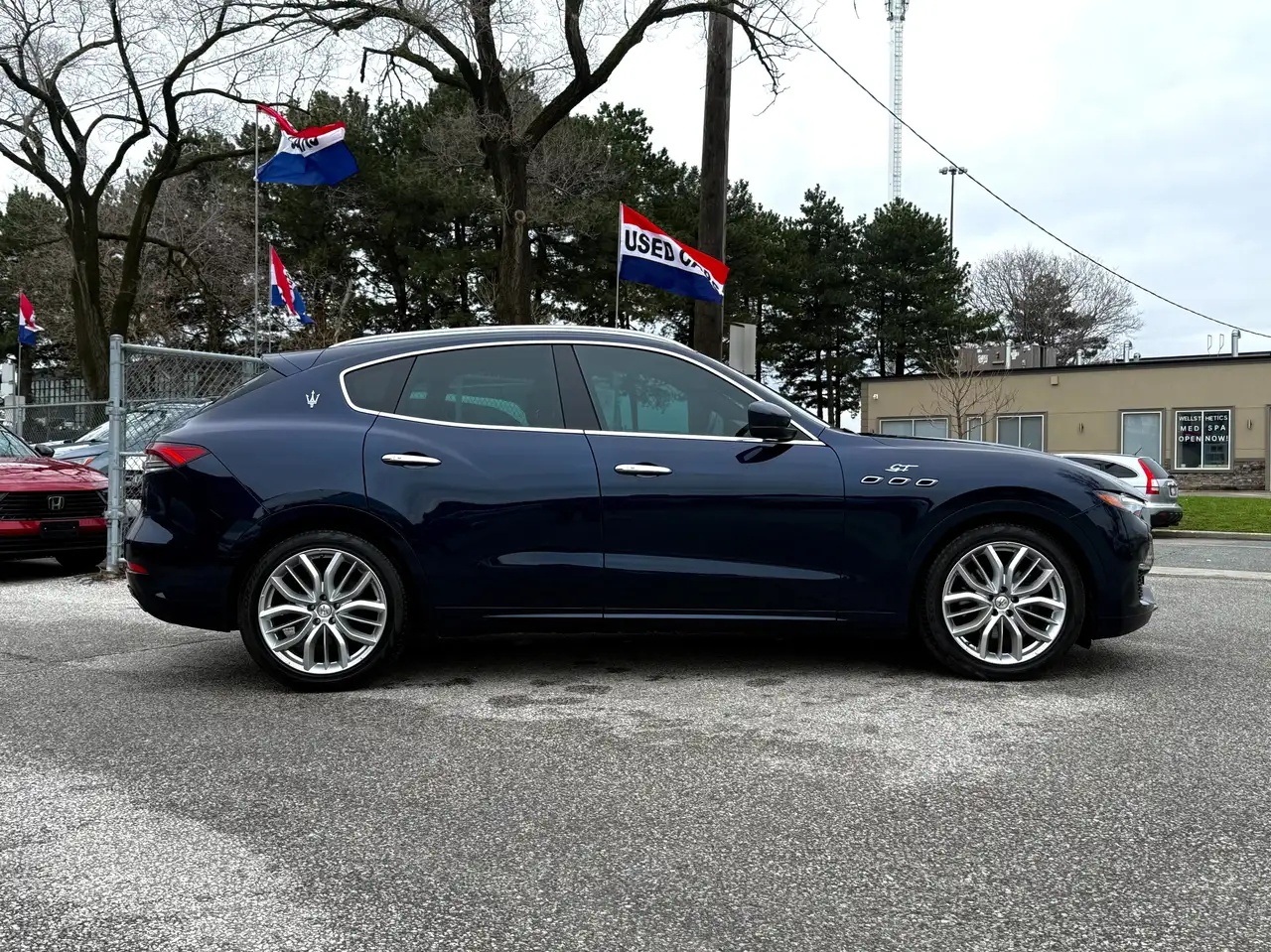 Maserati Levante снимка Maserati Levante