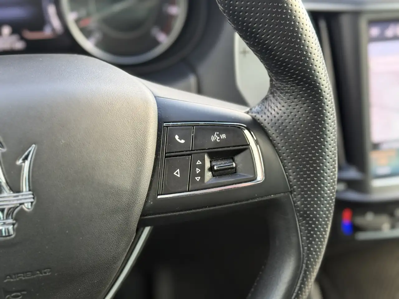 Maserati Levante photo Maserati Levante