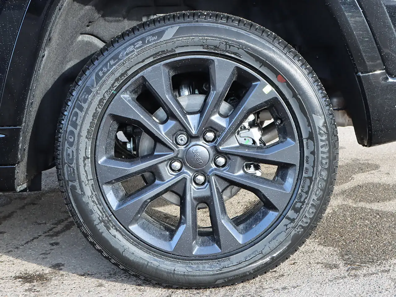 Jeep Grand Cherokee снимка Jeep Grand Cherokee