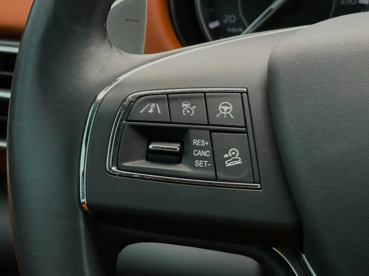 Maserati Levante снимка Maserati Levante