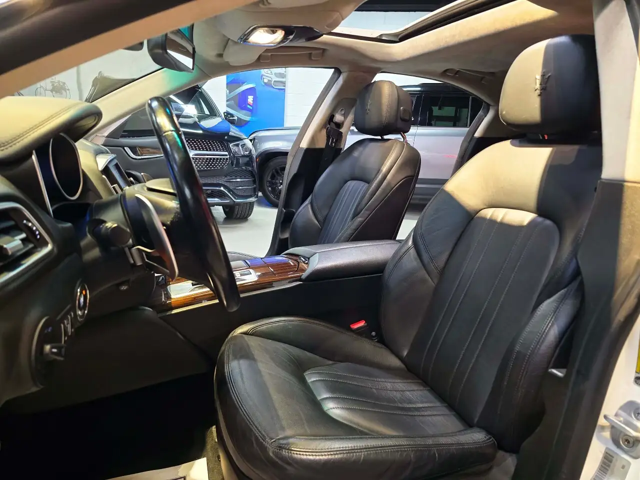 Maserati Ghibli снимка Maserati Ghibli