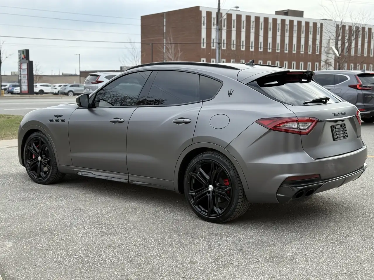 Maserati Levante снимка Maserati Levante
