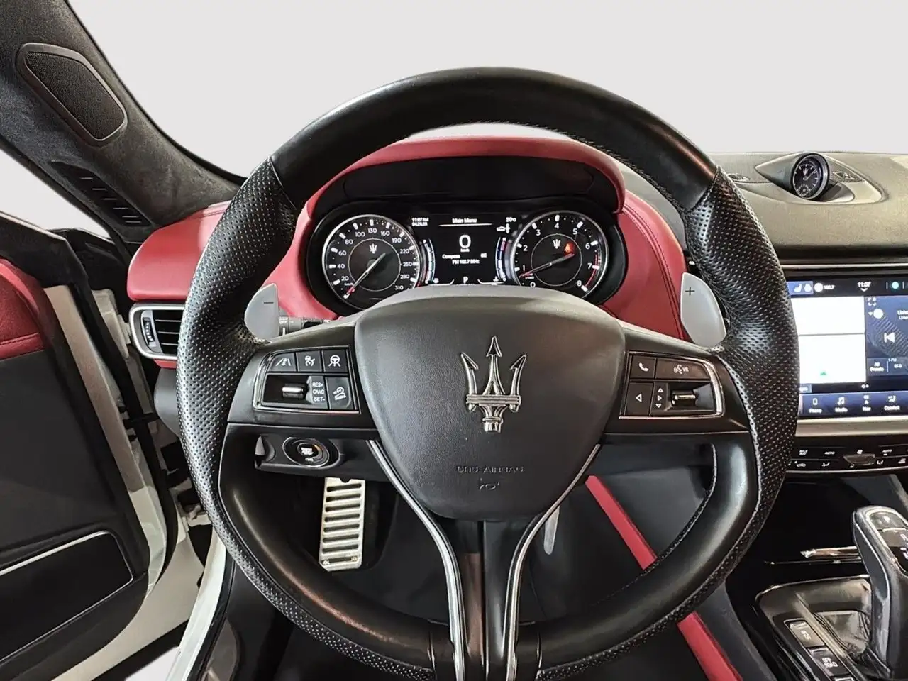 Maserati Levante fotografie Maserati Levante