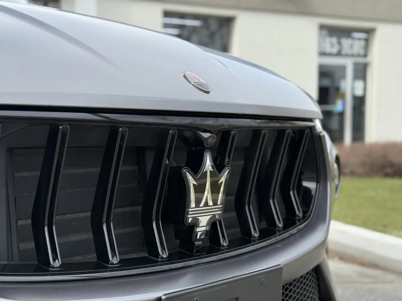 Maserati Levante снимка Maserati Levante