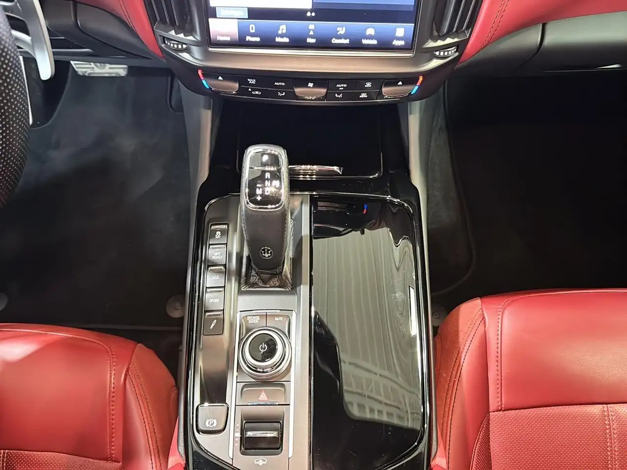 Maserati Levante fotografie Maserati Levante