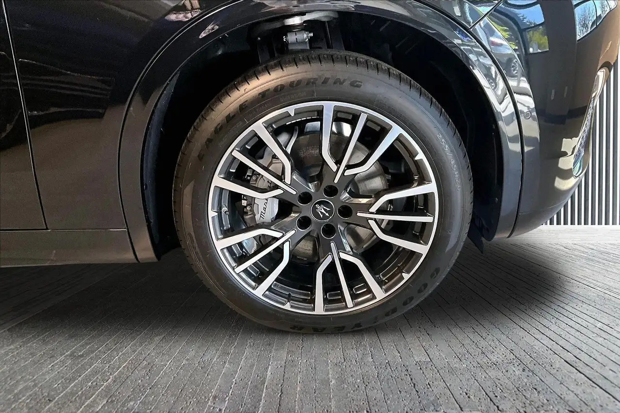 Maserati Grecale снимка Maserati Grecale