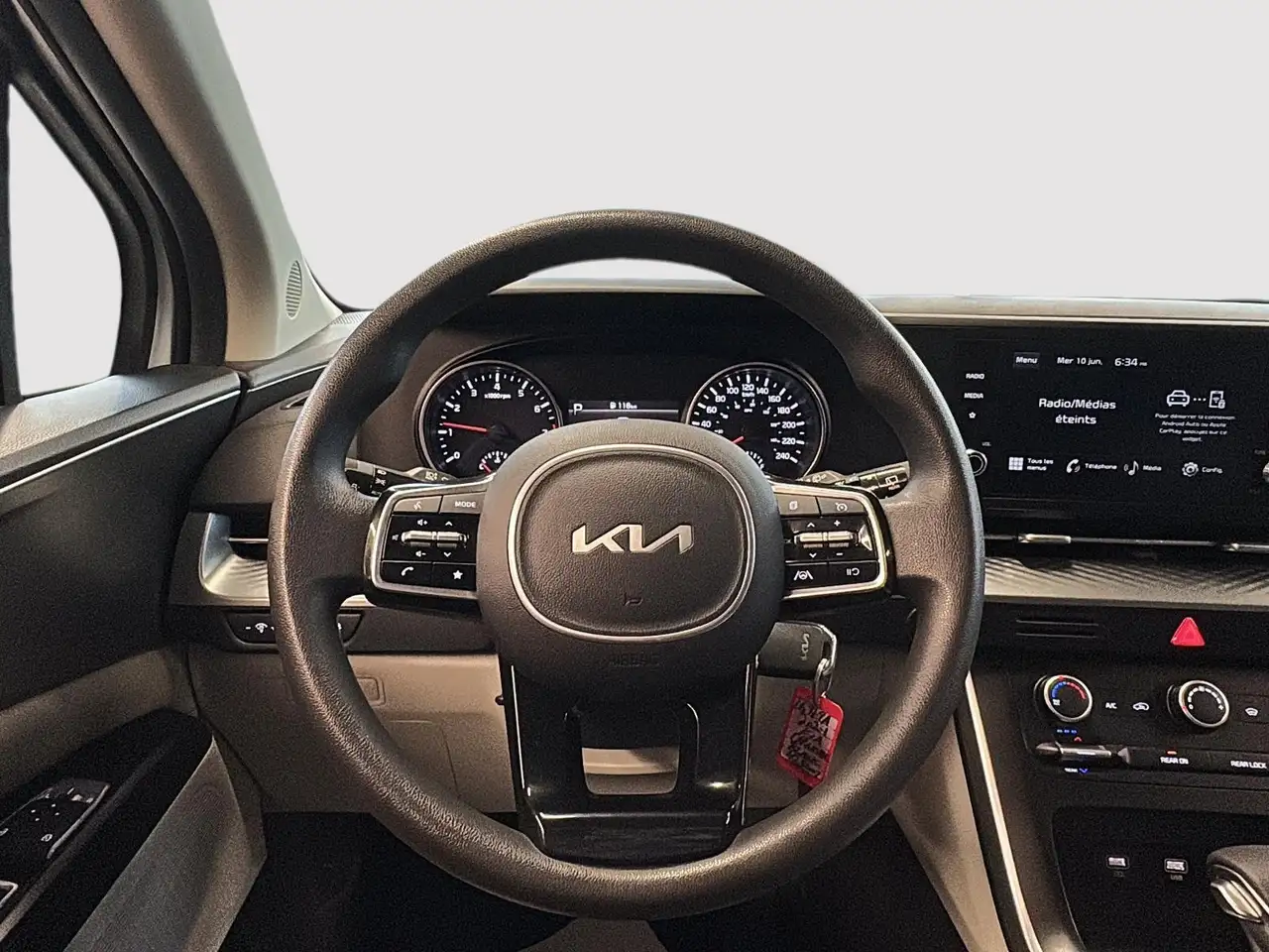 Kia Carnival снимка Kia Carnival