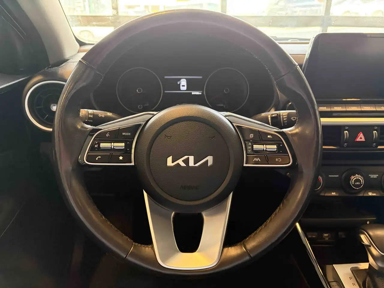 Kia Forte снимка Kia Forte