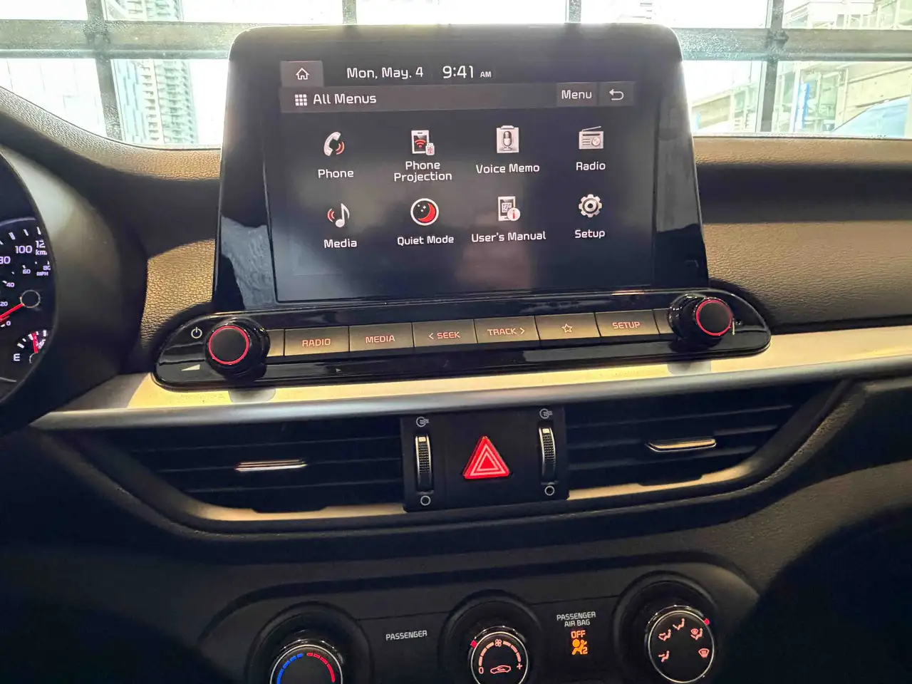 Kia Forte снимка Kia Forte