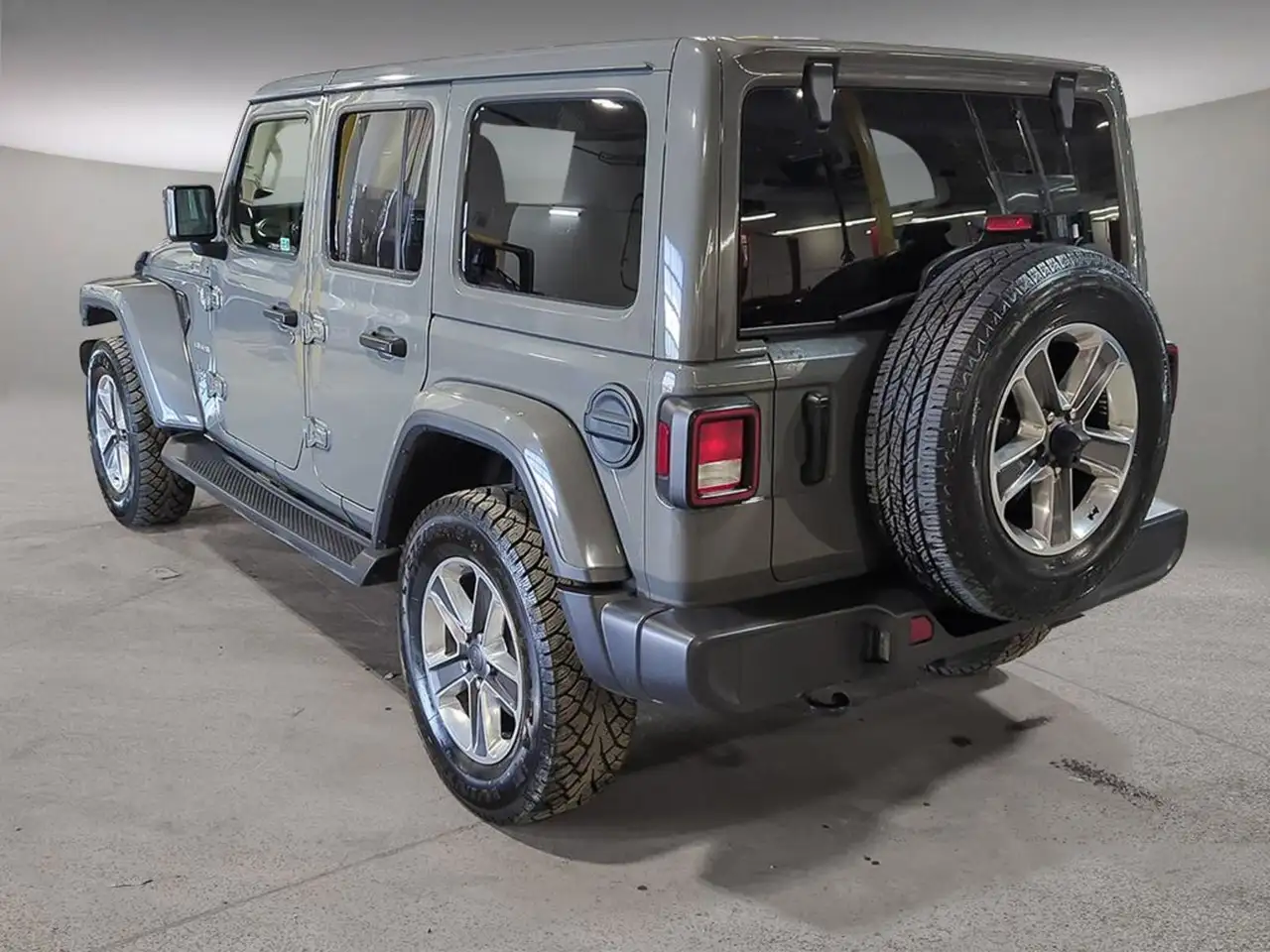 Jeep Wrangler photo Jeep Wrangler
