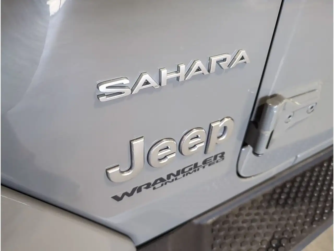 Jeep Wrangler photo Jeep Wrangler