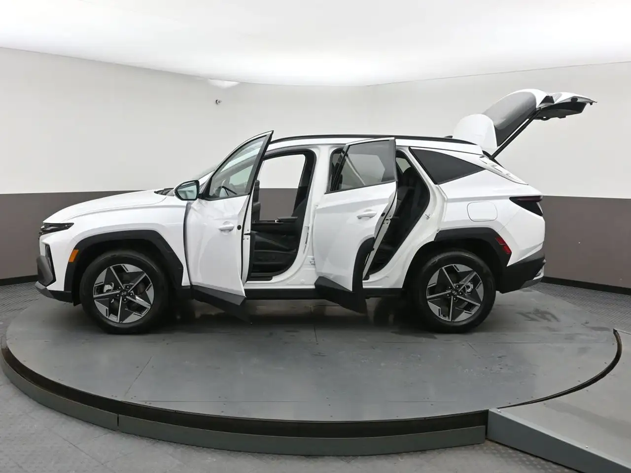 Hyundai TUCSON снимка Hyundai TUCSON