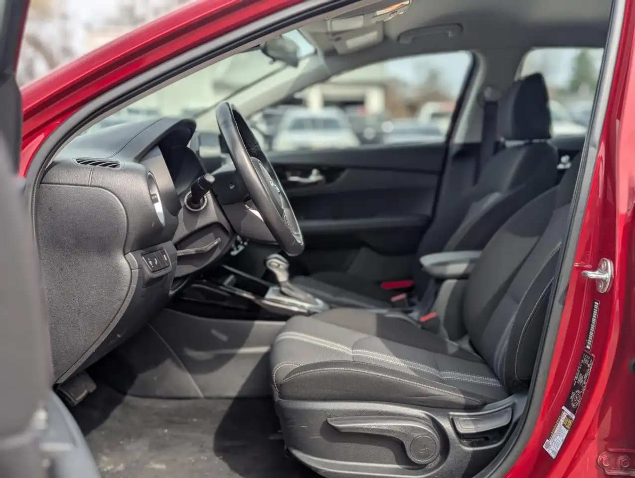 Kia Forte снимка Kia Forte