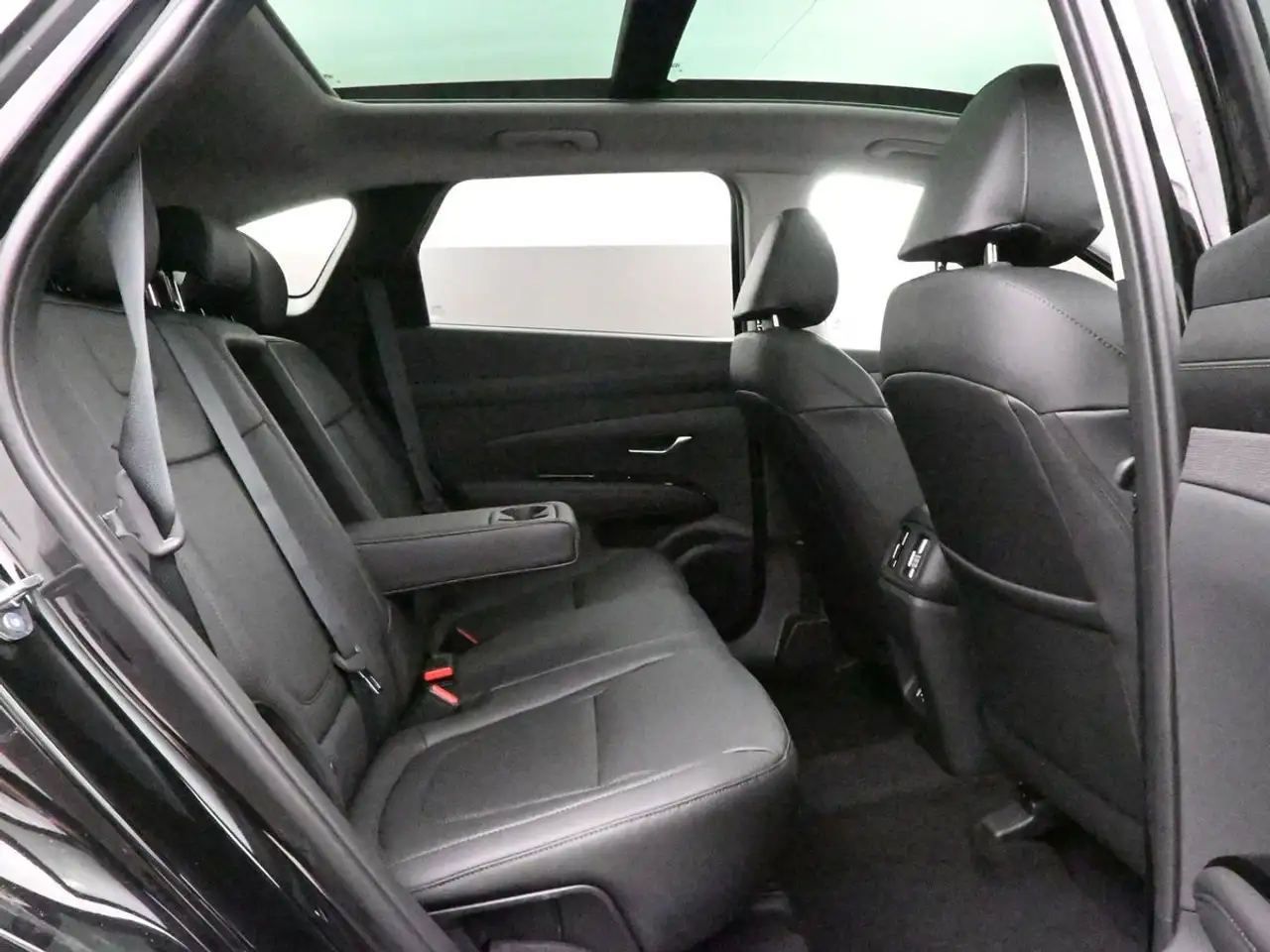 Hyundai TUCSON photo Hyundai TUCSON