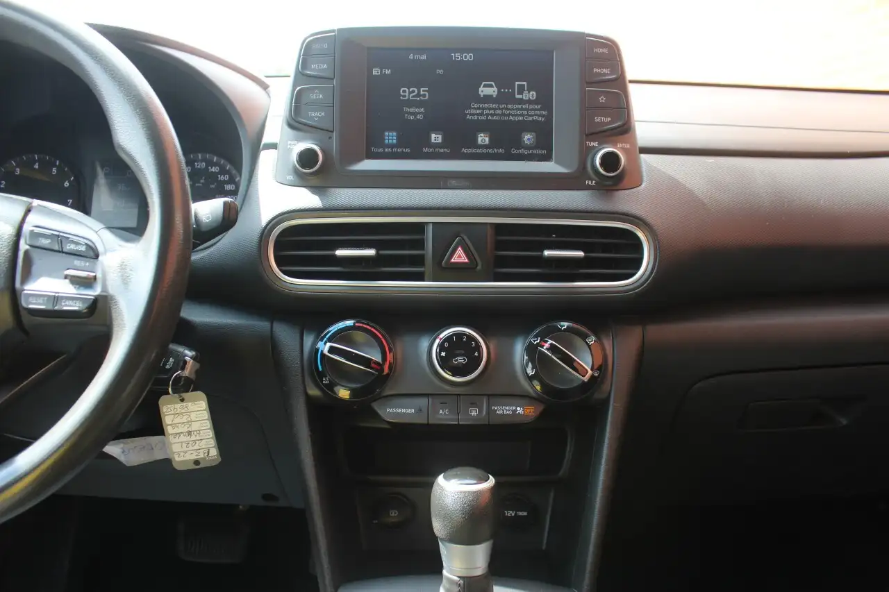 Hyundai KONA снимка Hyundai KONA
