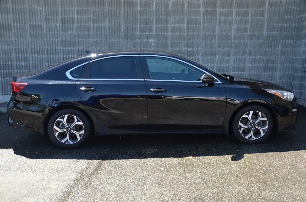 Kia Forte photo Kia Forte