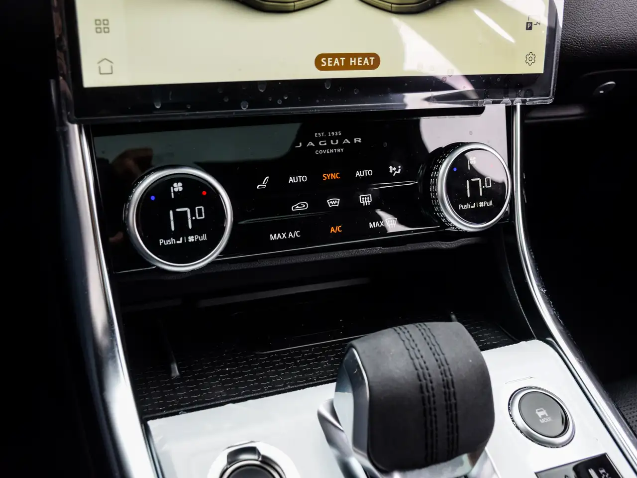 Jaguar XF fotografie Jaguar XF