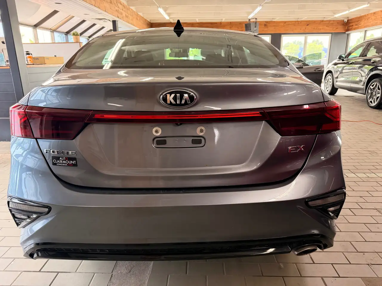 Kia Forte снимка Kia Forte