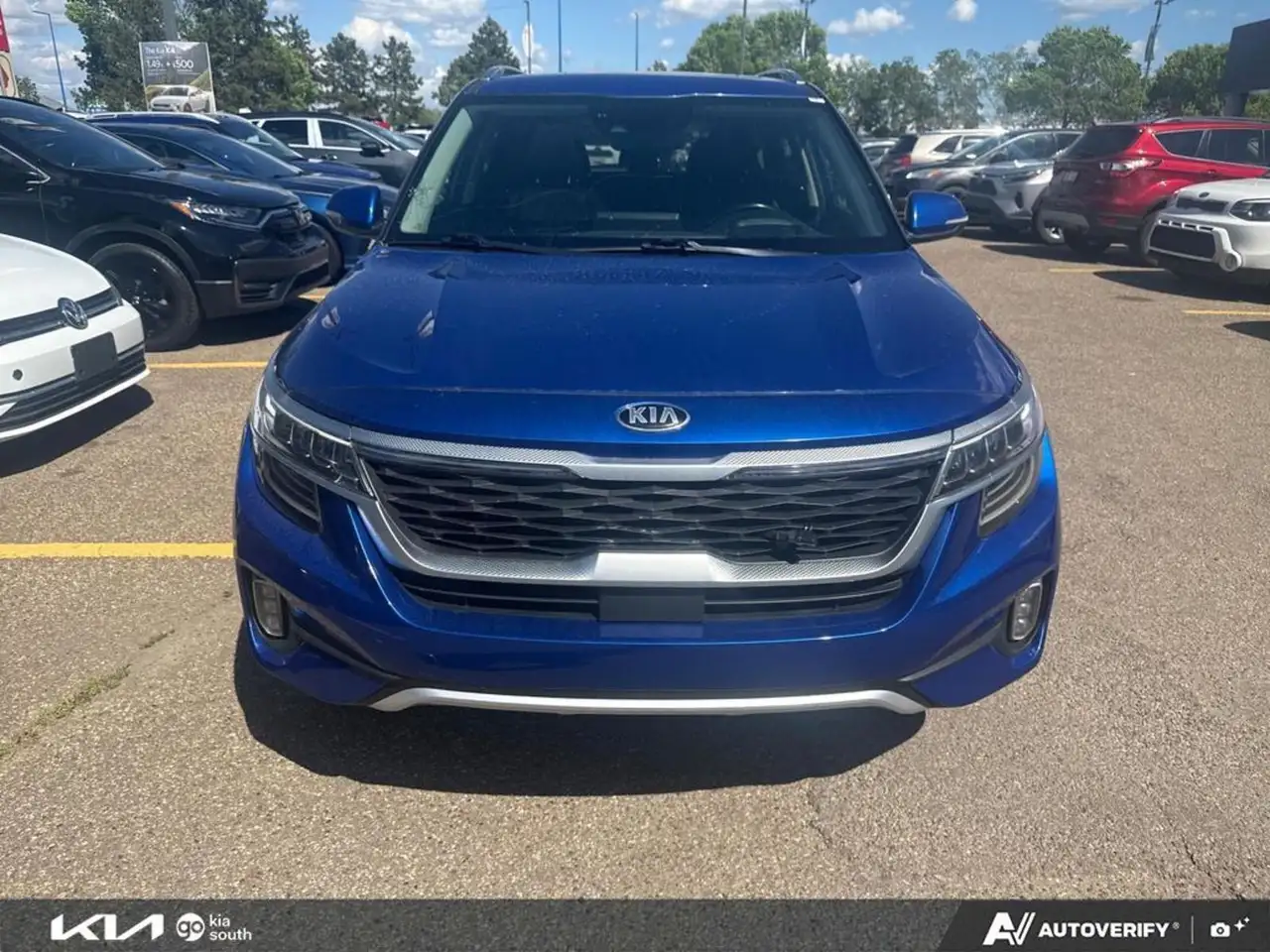 Kia Seltos снимка Kia Seltos