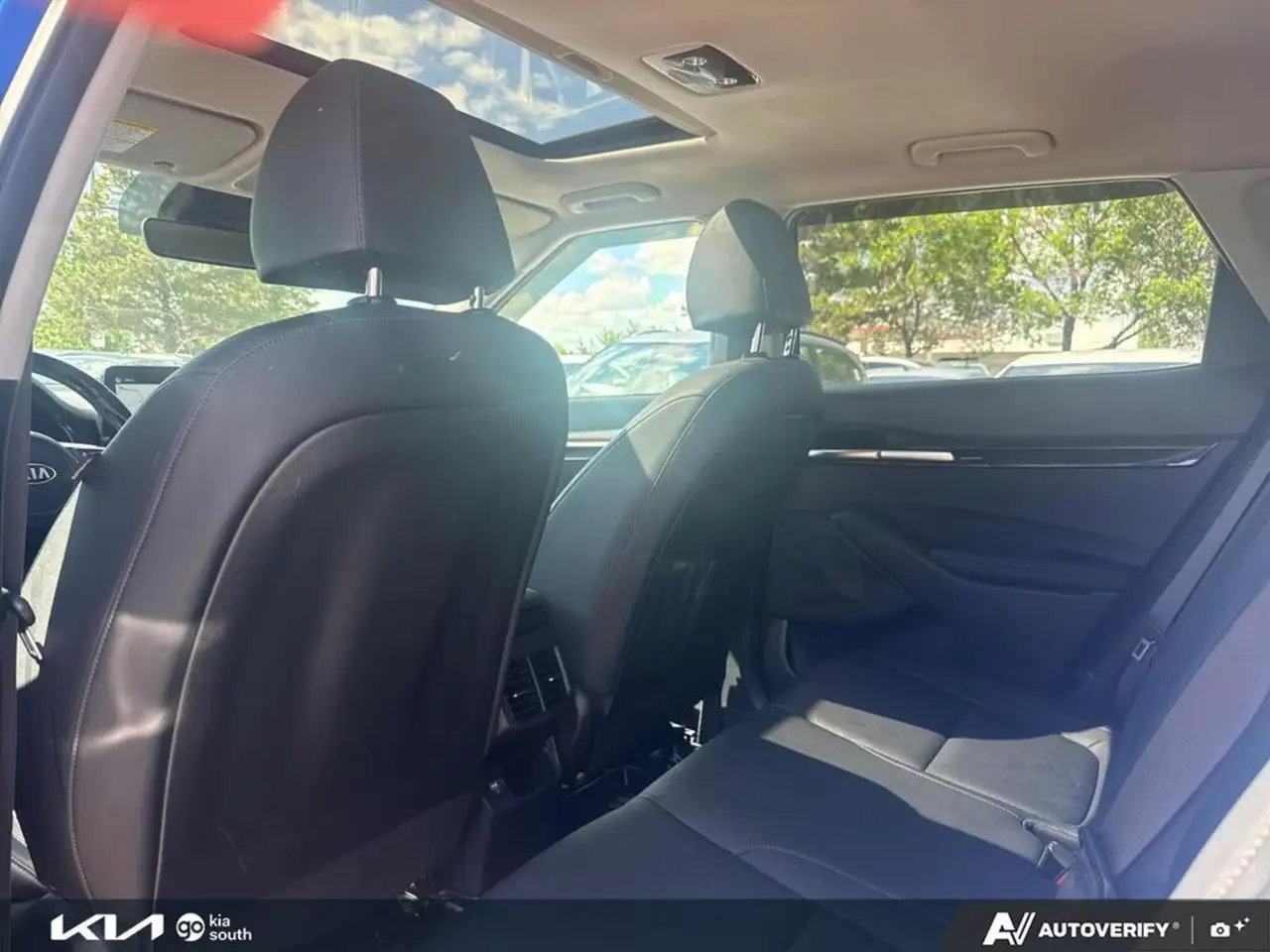Kia Seltos снимка Kia Seltos