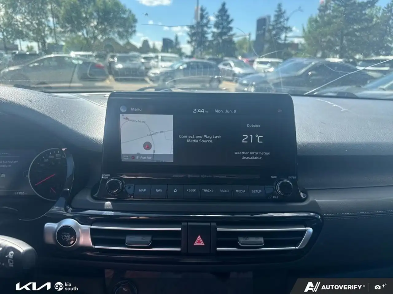 Kia Seltos снимка Kia Seltos