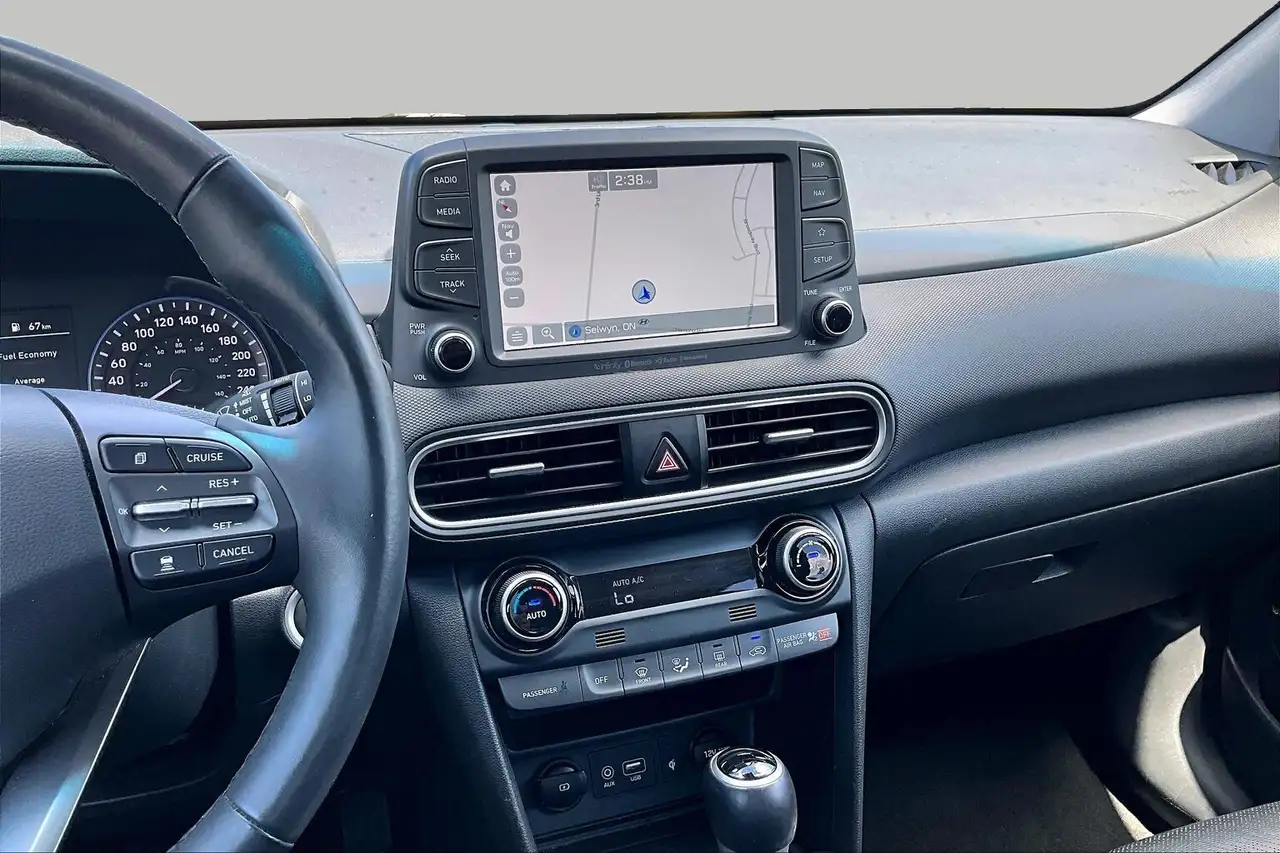 Hyundai KONA photo Hyundai KONA