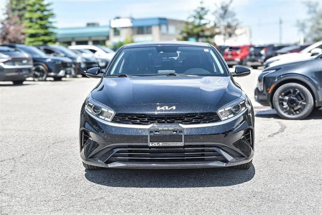 Kia Forte снимка Kia Forte