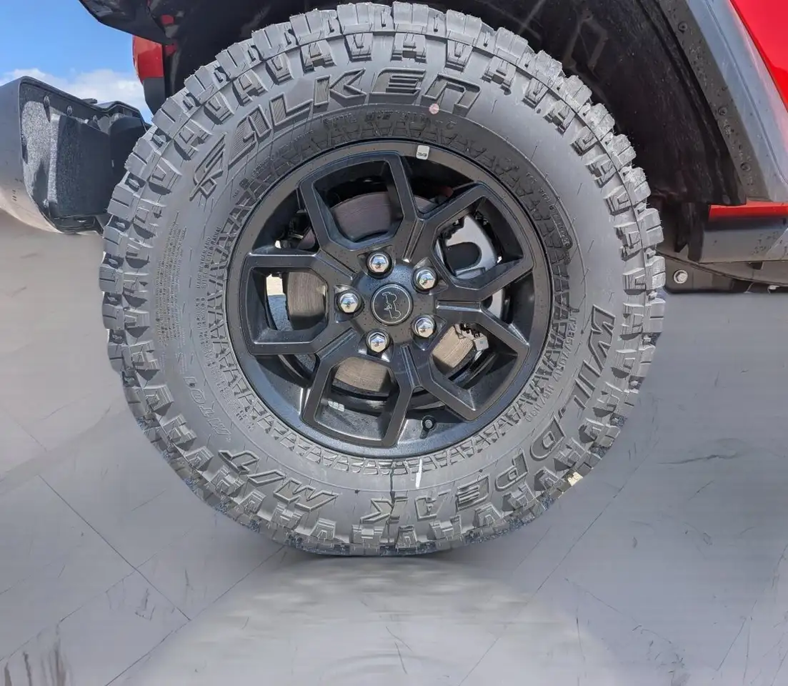 Jeep Wrangler снимка Jeep Wrangler