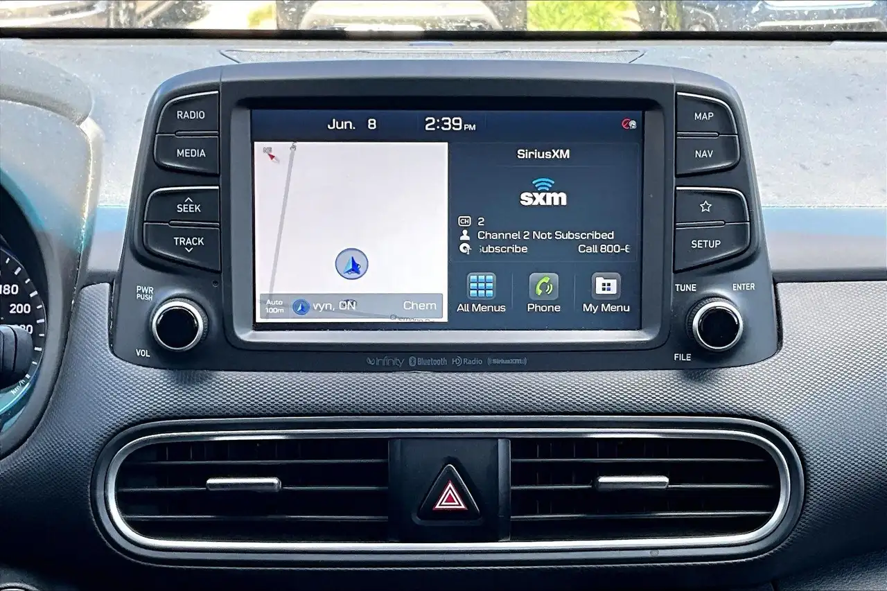 Hyundai KONA photo Hyundai KONA