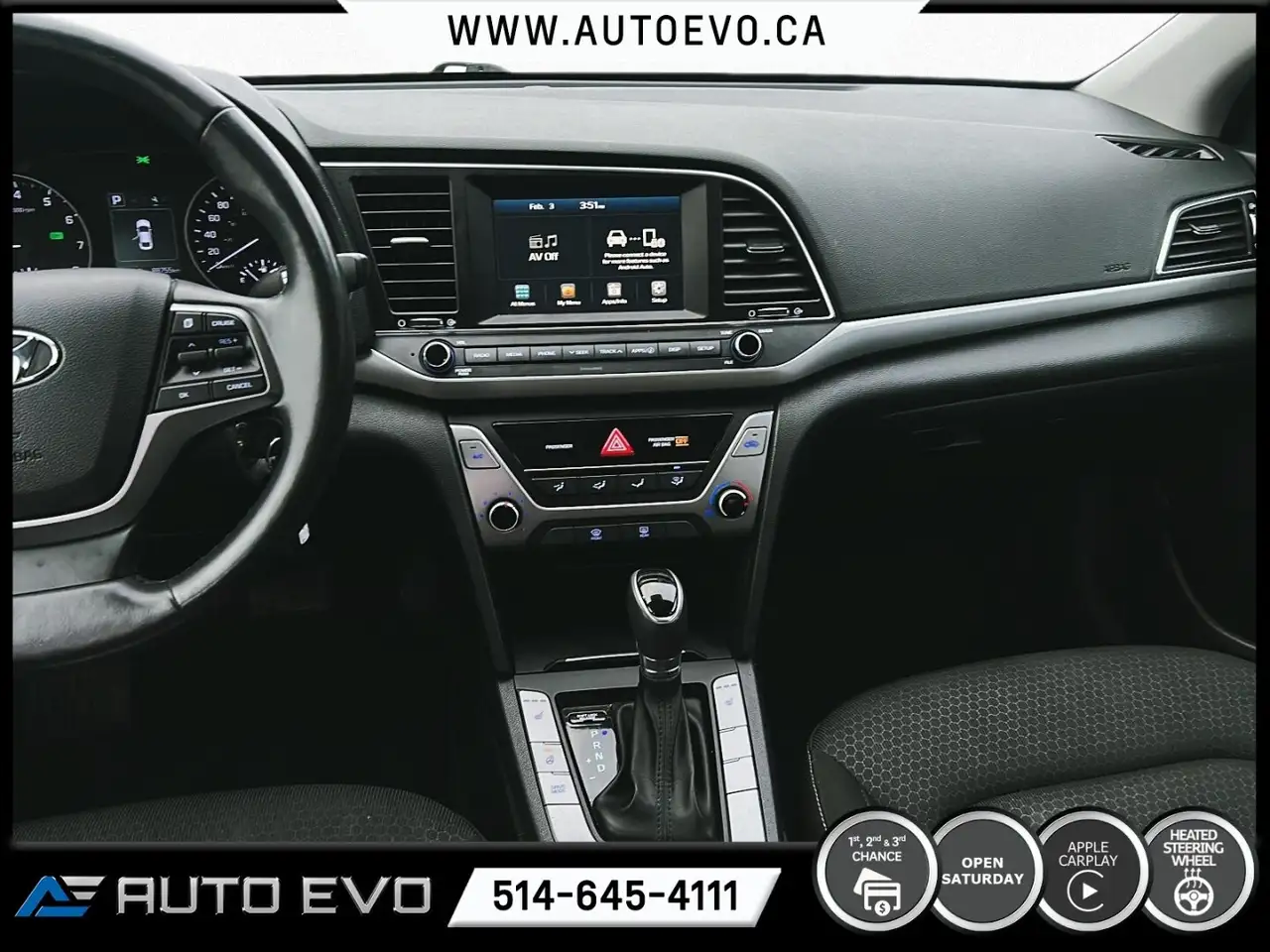 Hyundai ELANTRA photo Hyundai ELANTRA