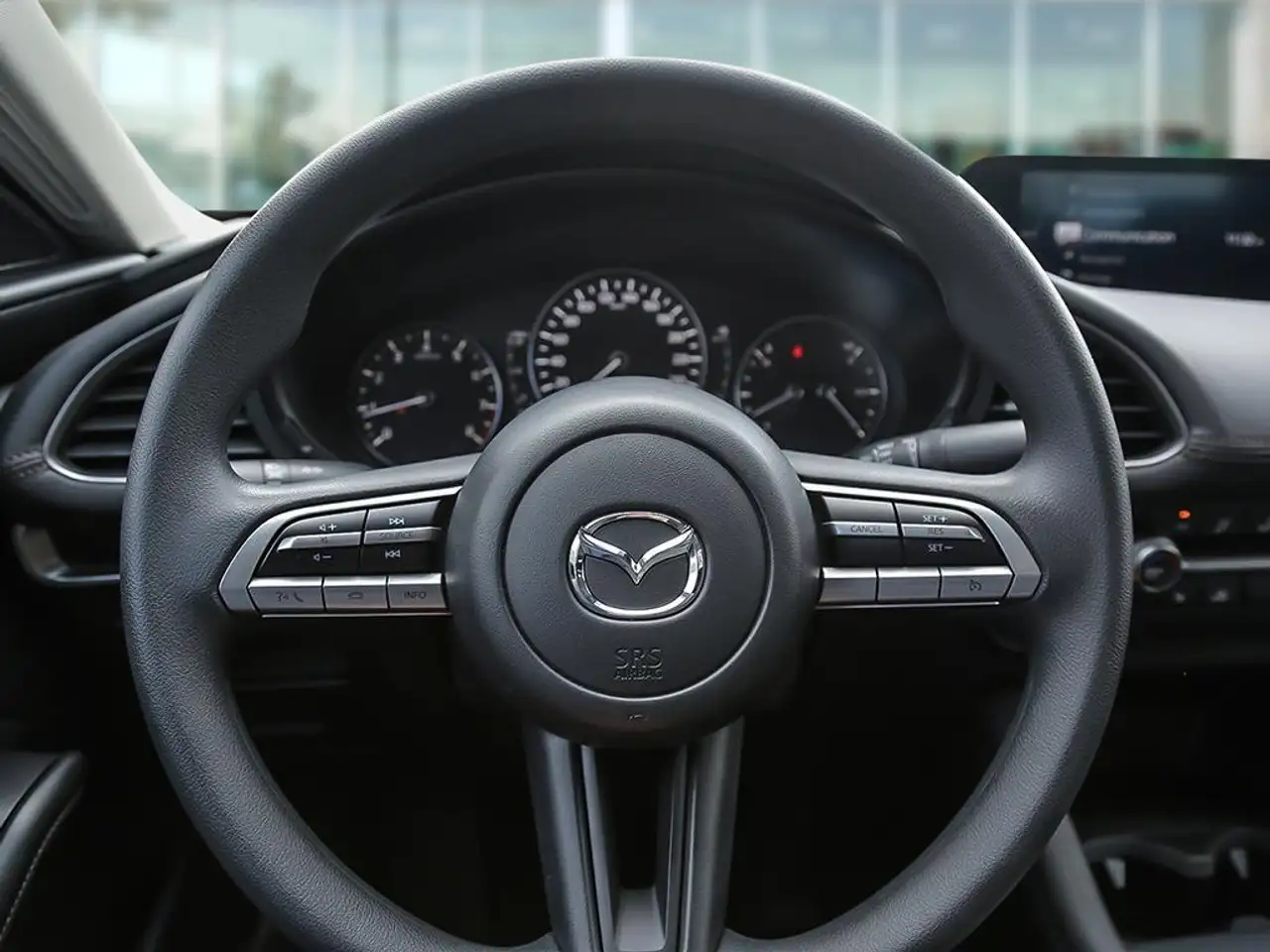 Mazda 3 снимка Mazda 3