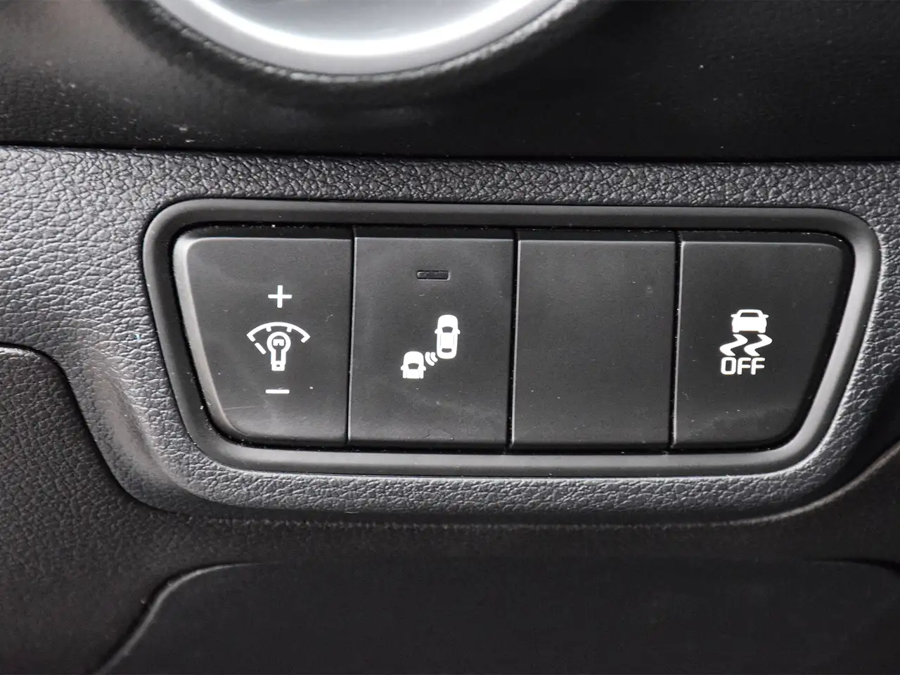 Kia Forte снимка Kia Forte