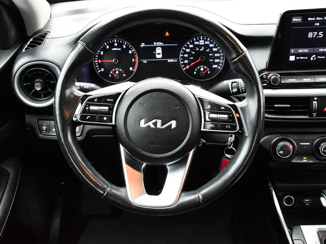 Kia Forte снимка Kia Forte