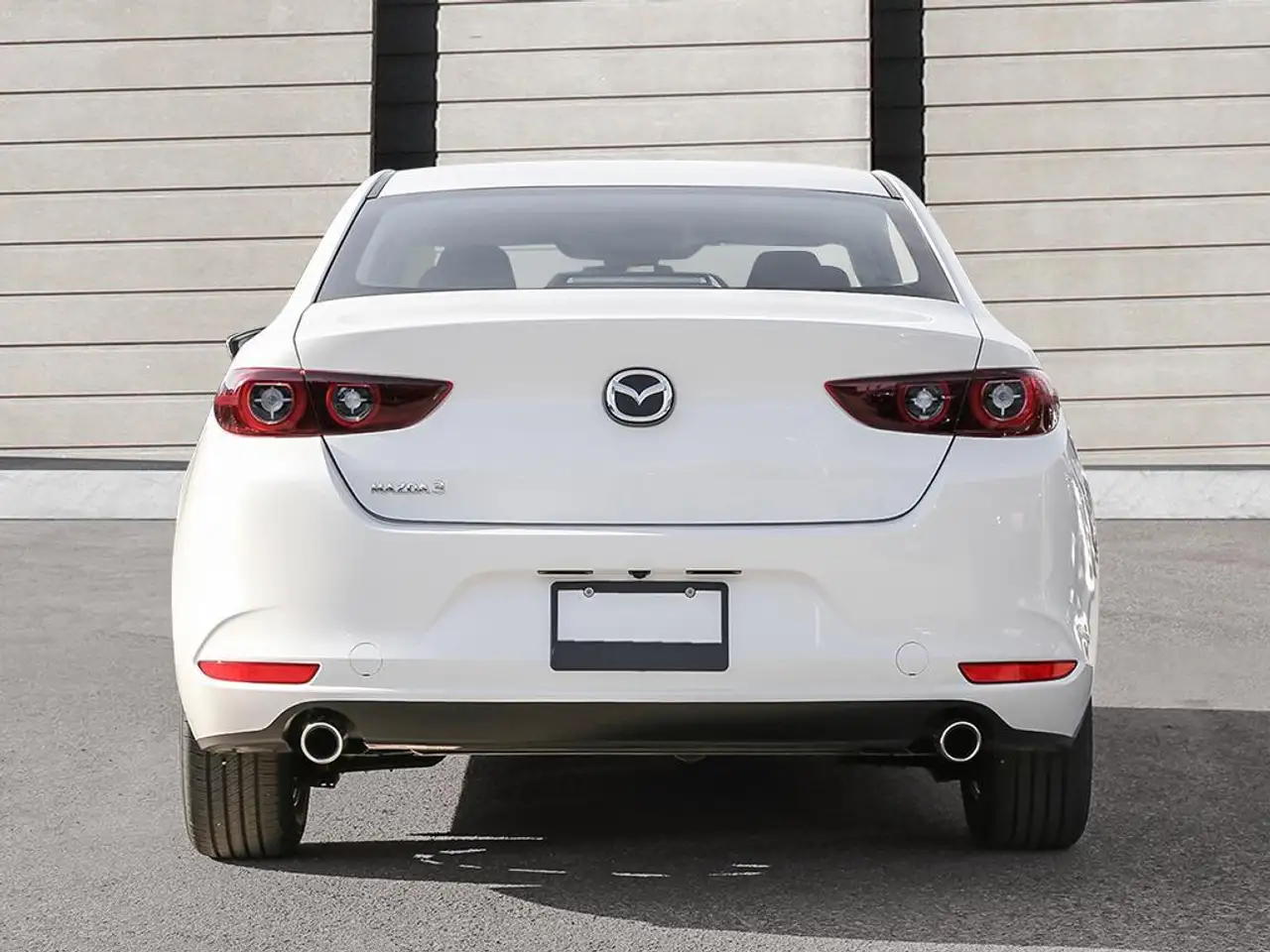 Mazda 3 снимка Mazda 3