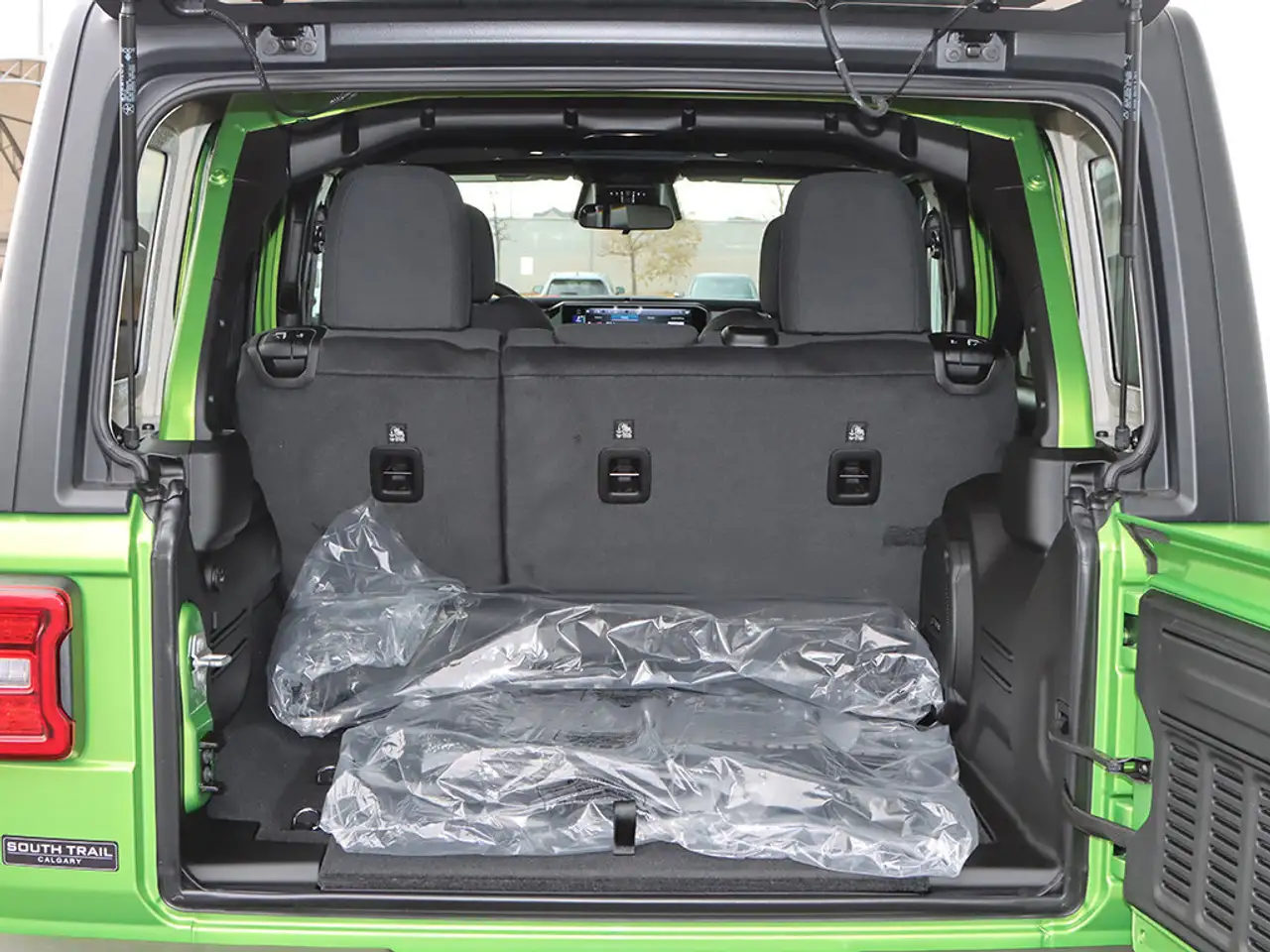 Jeep Wrangler снимка Jeep Wrangler