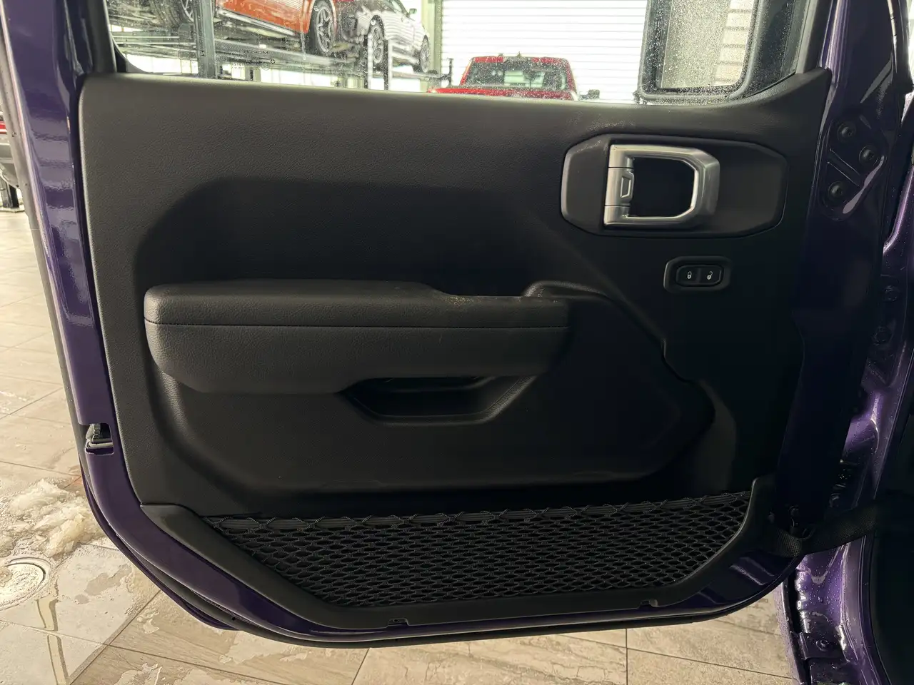 Jeep Wrangler снимка Jeep Wrangler