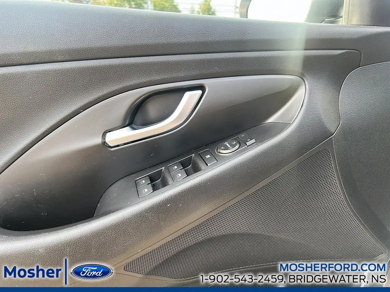 Hyundai ELANTRA снимка Hyundai ELANTRA